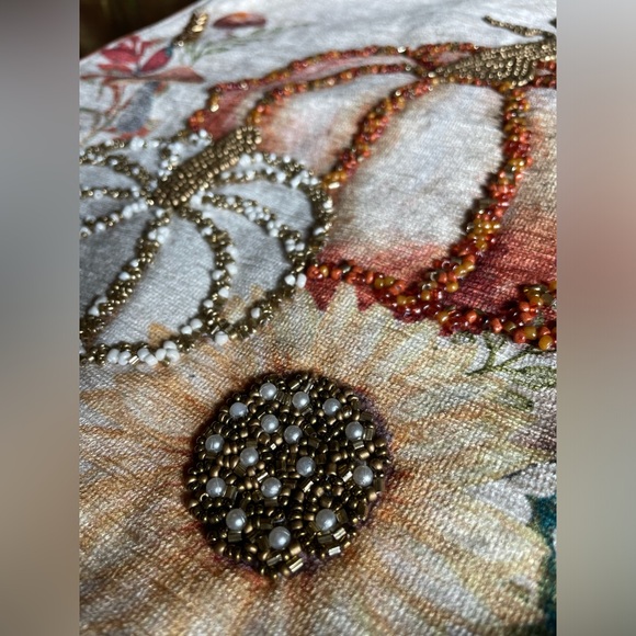 MIREILLE DESIGNS NWT hello Fall Bead Embellished Decorative Table Runner - Picture 8 of 12